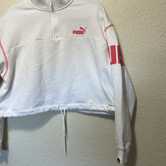 Puma Women's White Cropped Sweatshirt. Excellent Condition. Size XL. - Picture 3 of 12